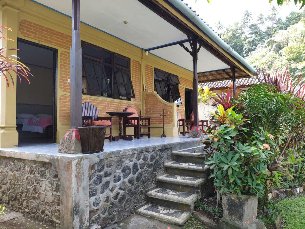 Rijasa Homestay Karangasem Dış mekan fotoğraf